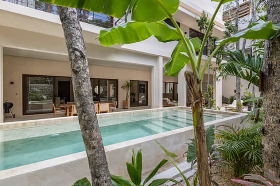 Wander Tulum Escape