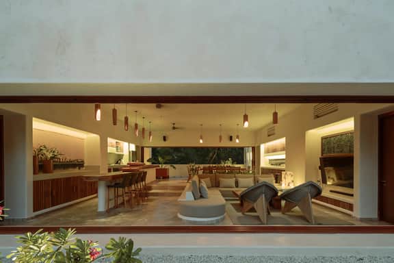 Wander Tulum Moon
